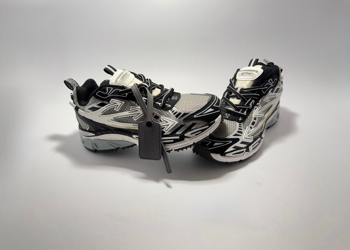 Off-White | Be Right Back Gray