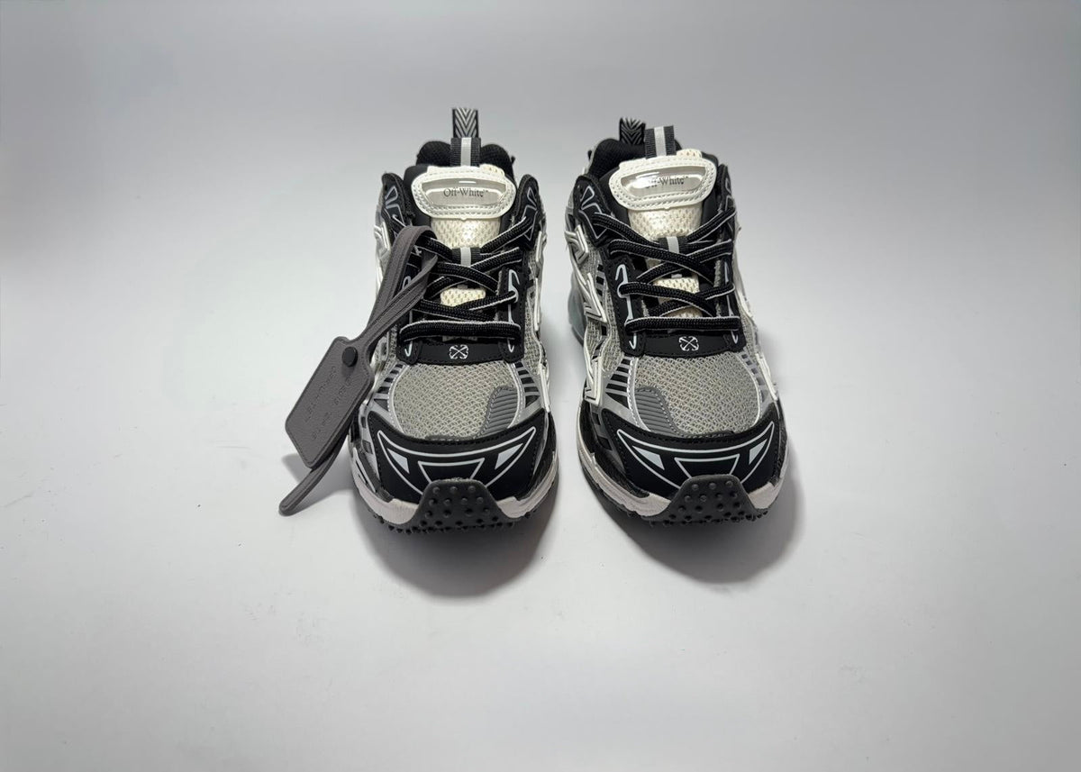 Off-White | Be Right Back Gray