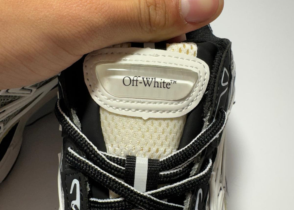 Off-White | Be Right Back Gray
