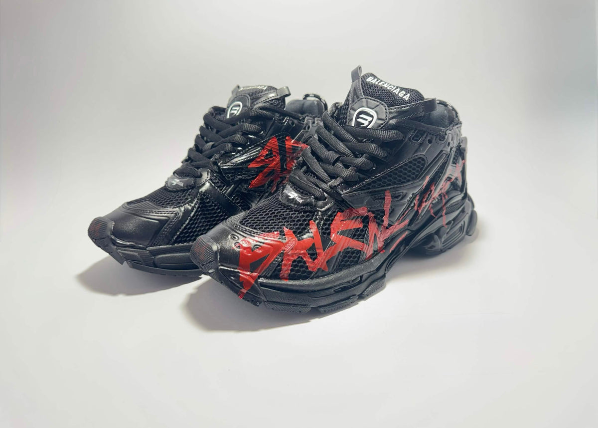 Balenciaga | Runner Graffiti Black Red