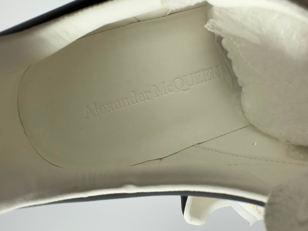 Alexander McQueen | White