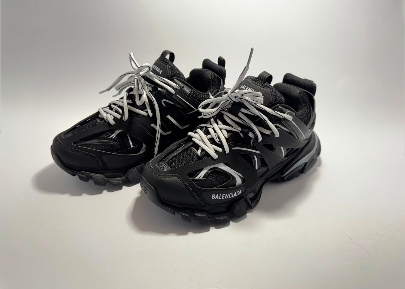 Balenciaga | Track Black/White LED