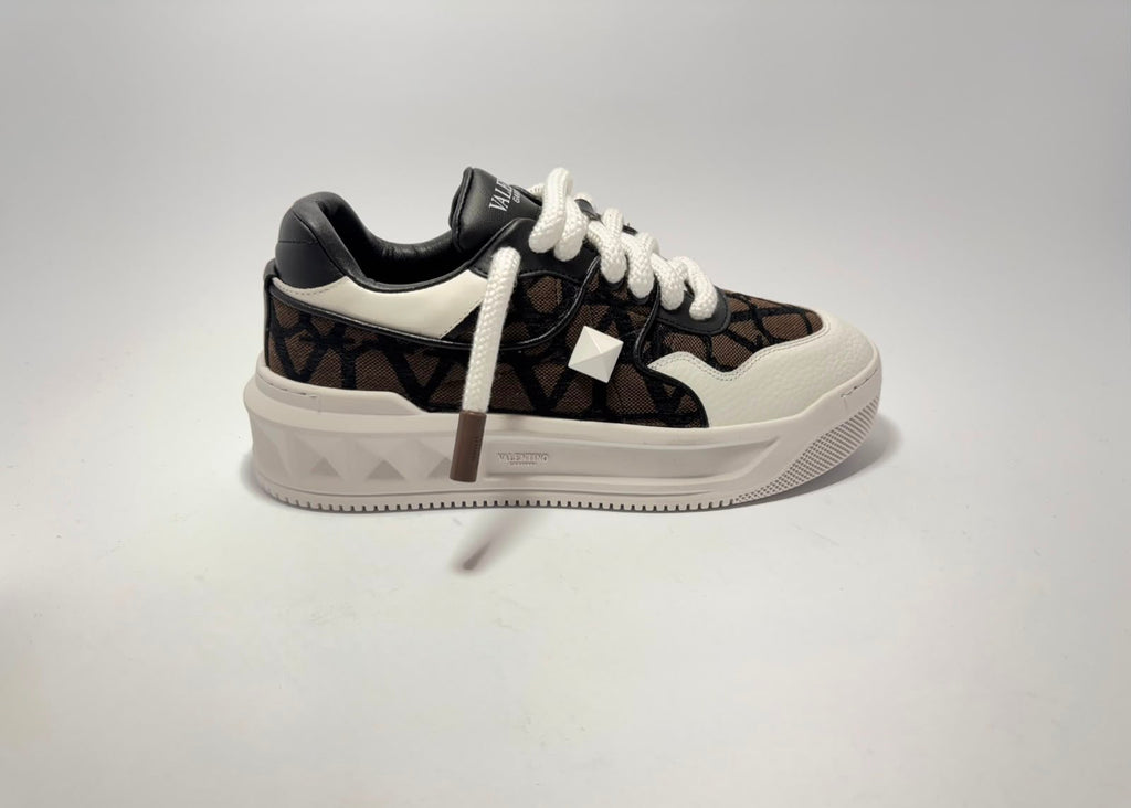 Valentino Garavani | One Stud