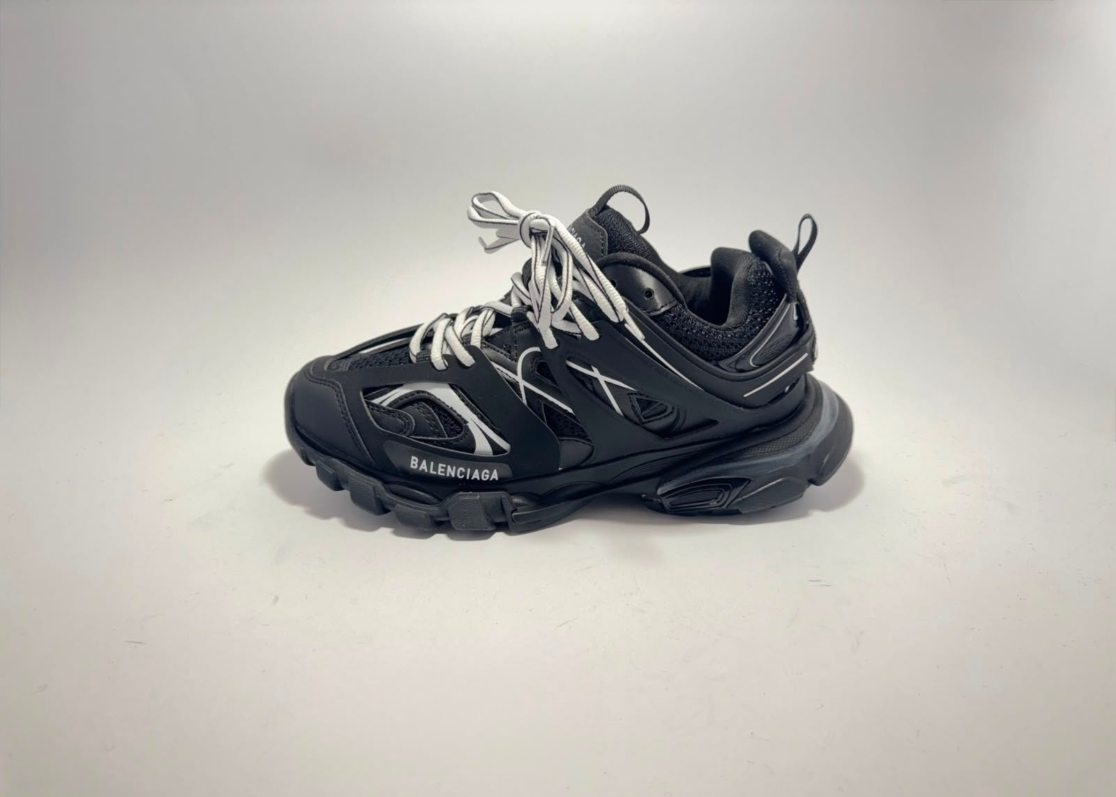 Balenciaga | Track Black White