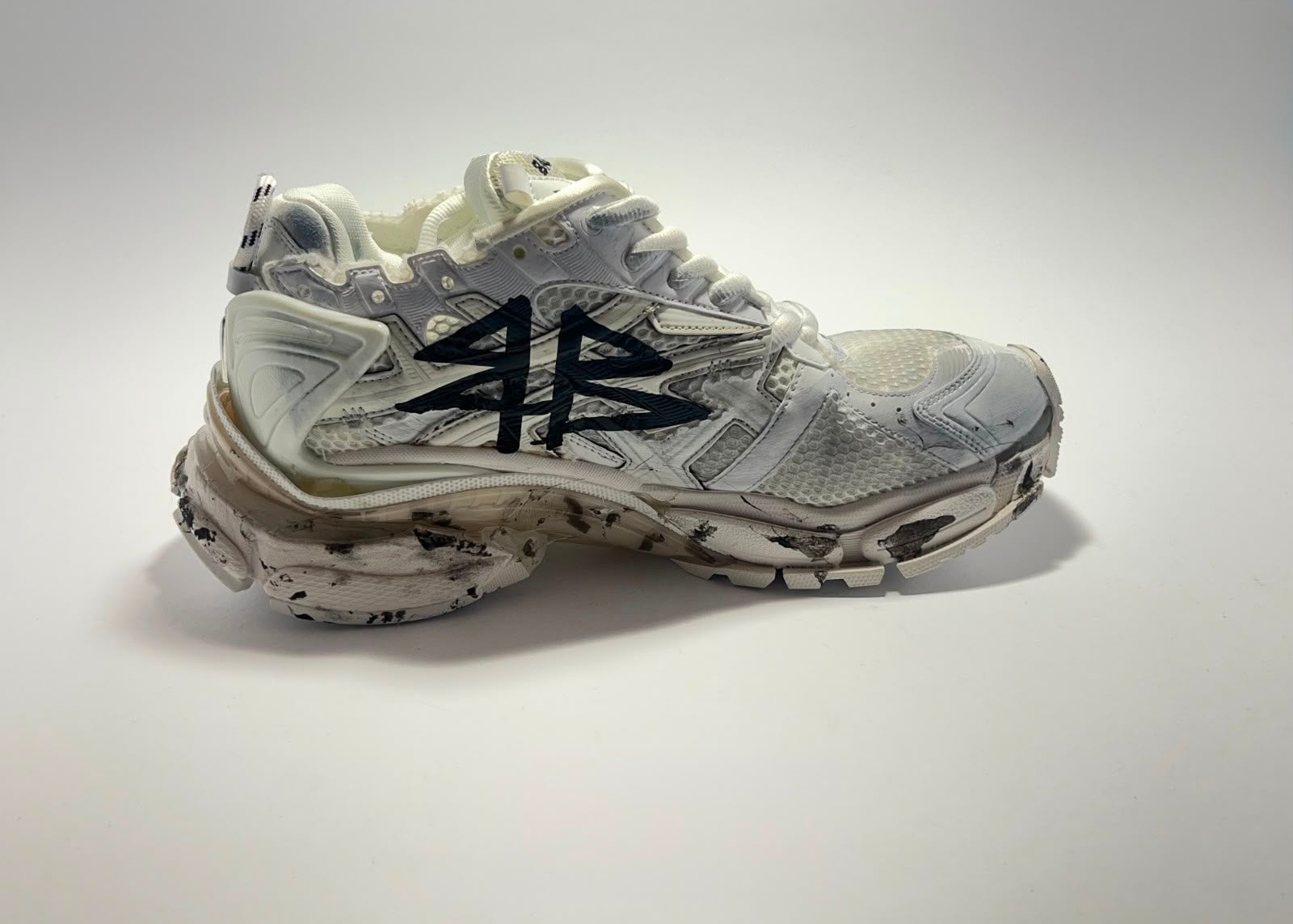 Balenciaga | Runner Graffiti White