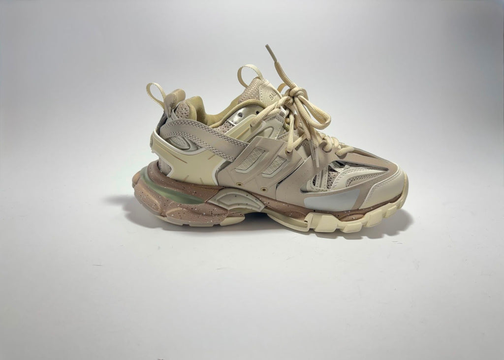 Balenciaga | Track Beige