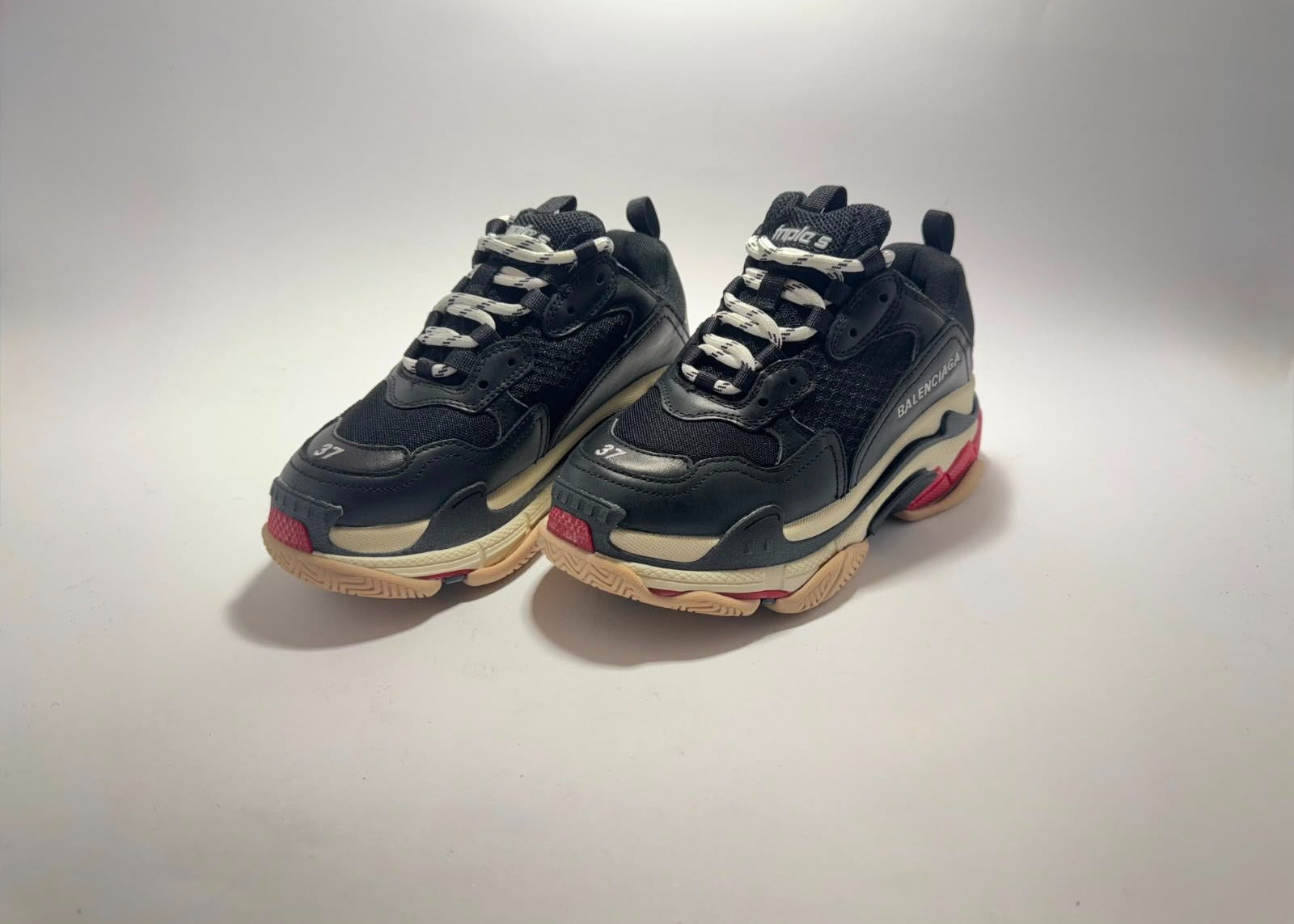 Balenciaga | Triple S Black White Red