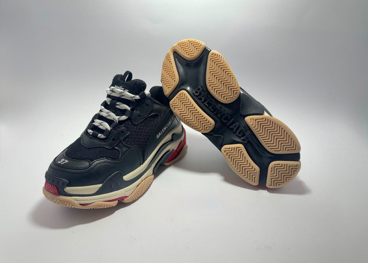 Balenciaga | Triple S Black White Red